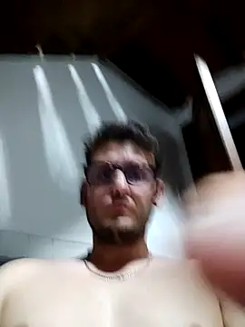 TheKing966 webcam