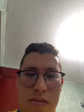 Kurtxxx22 webcam