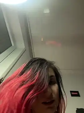 Aur0raallure webcam