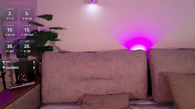 classy____ live cam on StripChat