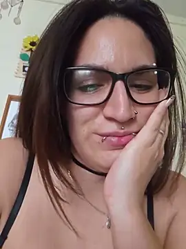 Karengenesisx webcam