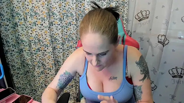 lolabunny9 webcam
