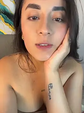 Antonella_Julieta webcam