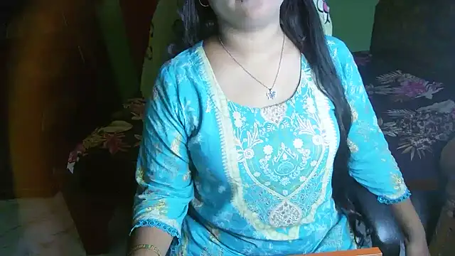 BengaliQueenStar webcam