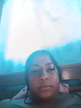 Giselabrunette25 webcam