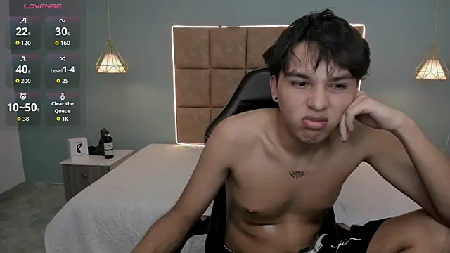 StiwenTwink webcam