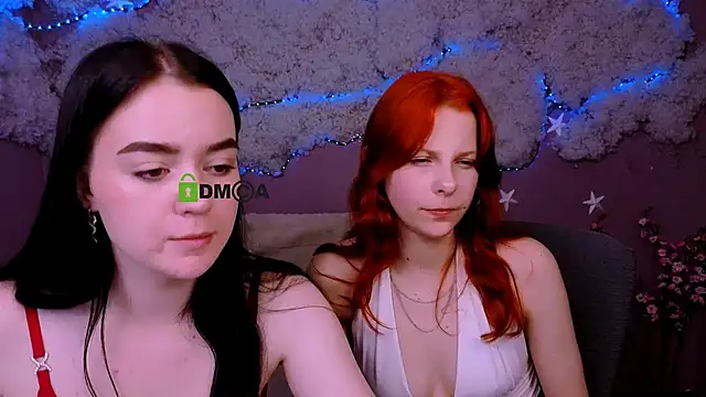 monica_xcx webcam