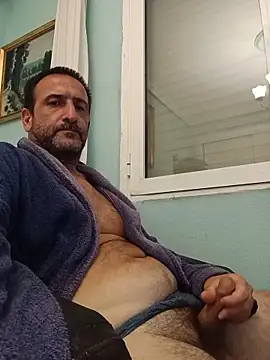 dantrov79 (Ask my age) - Play with FLASH Menu.. Cum at Goal 💦 💦
