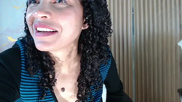 Jazlin_Sg webcam