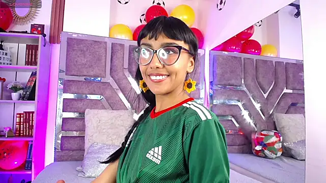 Violett_Gardenn webcam