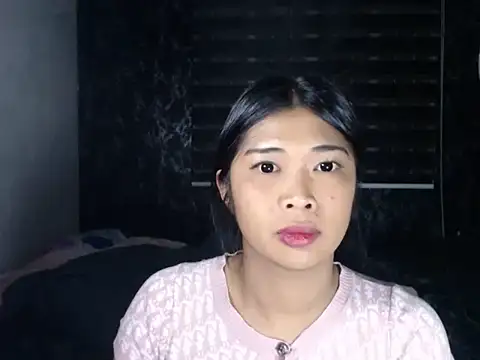 Maria-Moore webcam