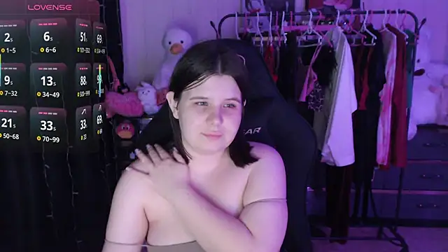 AmyVibess webcam