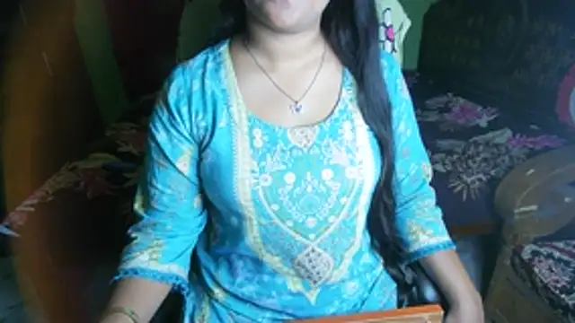 BengaliQueenStar webcam