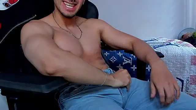 Tommy_Bred webcam