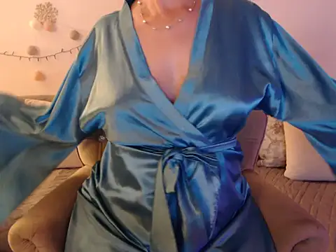 YourfantasyGiuly webcam