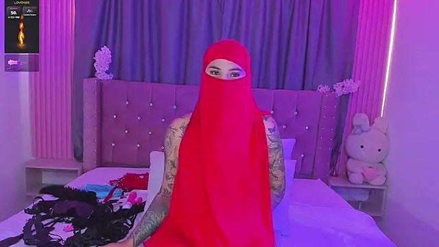 Nayla-Mouna webcam