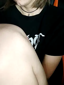 Aashikalaa webcam
