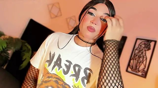 misstreslatin webcam