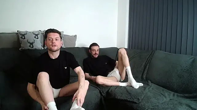 twotwinkhusbandss webcam