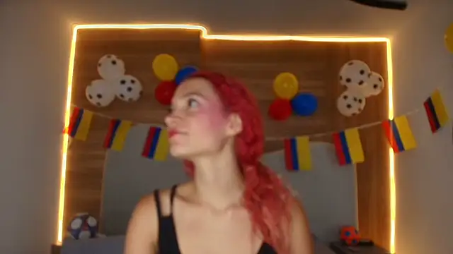 mia_stanfort webcam