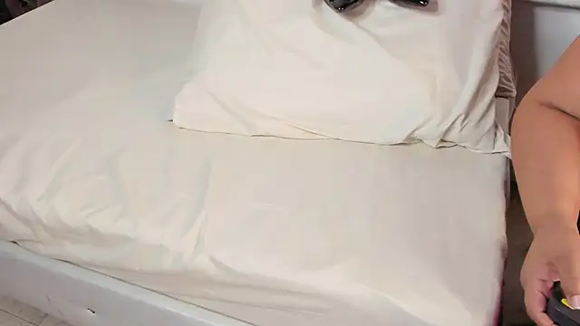 KikaDuque webcam