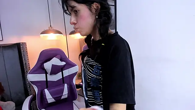 Miyu_Komori webcam