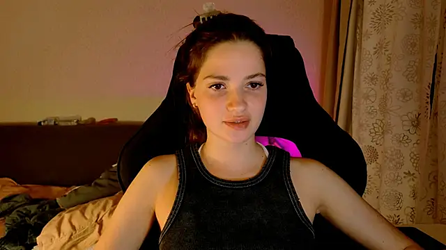 KiraVair webcam