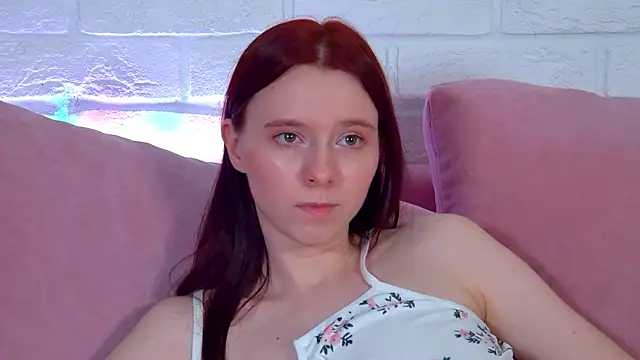 ArinaKubrick webcam
