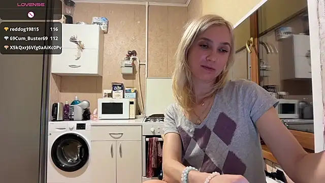 AngelJeni webcam