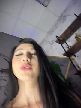 BadLilAngelXXX webcam