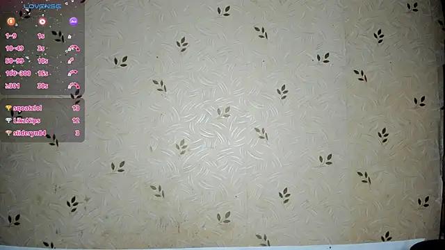 NicoleDaviss webcam