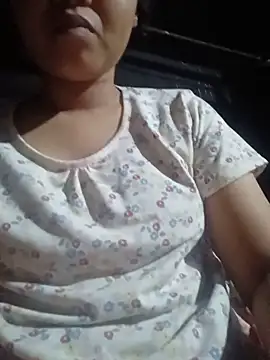 SumonaMoni webcam