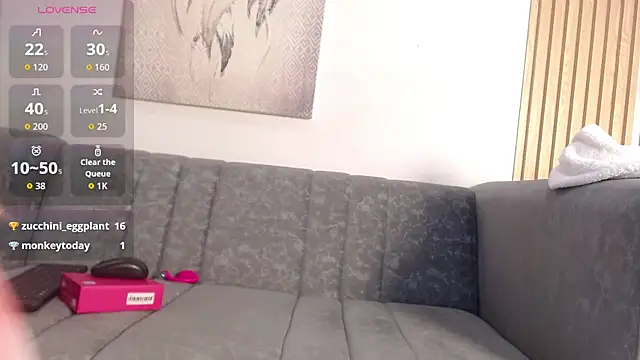 queen_adhara webcam