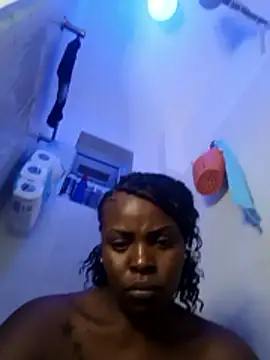 Risky_Geegee webcam