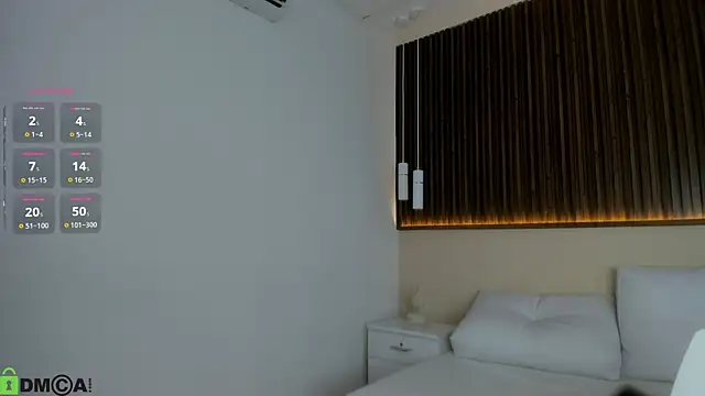 rebecaa_grey webcam