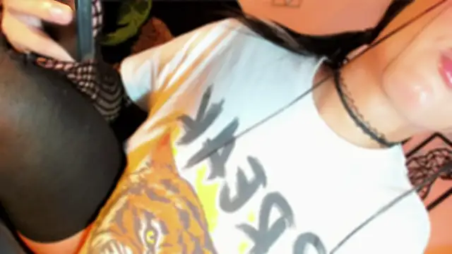 misstreslatin webcam