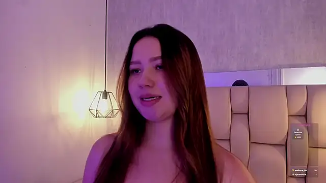 Roxie-Summers11 webcam