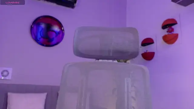 tony_muscle webcam