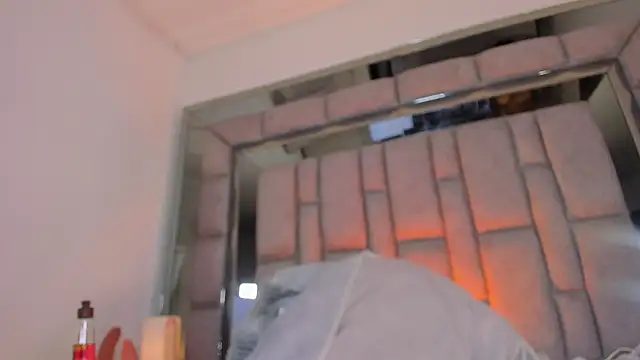 MaddyGray_ webcam