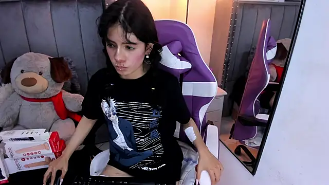 Miyu_Komori webcam