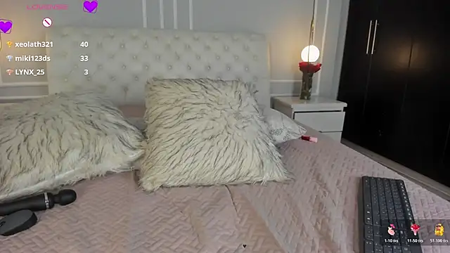 violeta_olsen webcam