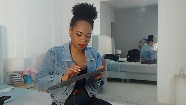 ChantalGarner webcam