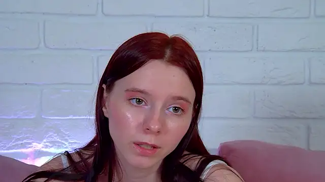ArinaKubrick webcam
