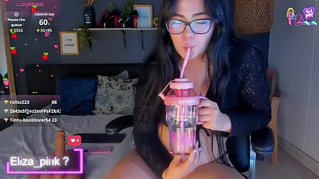 eliza_pink24 webcam
