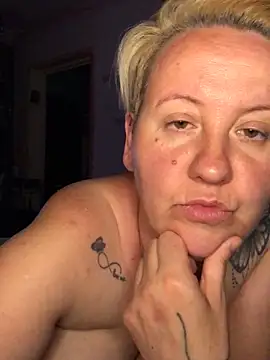 SofiaAmour webcam