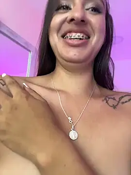 AliciaRoux webcam