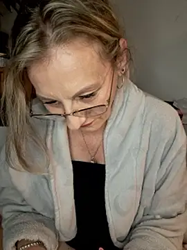 Blond_lady_czech webcam