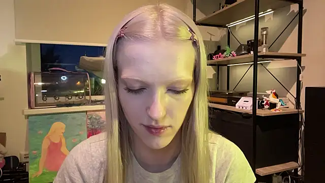 ShoshanaNogueras webcam