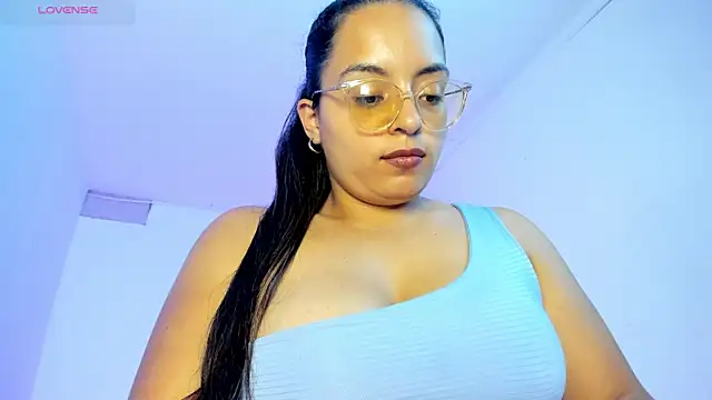 milkqueenboobs webcam