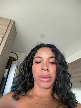 Brunettexio webcam